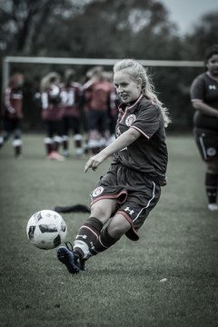 Bild 2260 - C-Juniorinnen Halstenbek-Rellingen - St.Pauli : Ergebnis: 0:5
